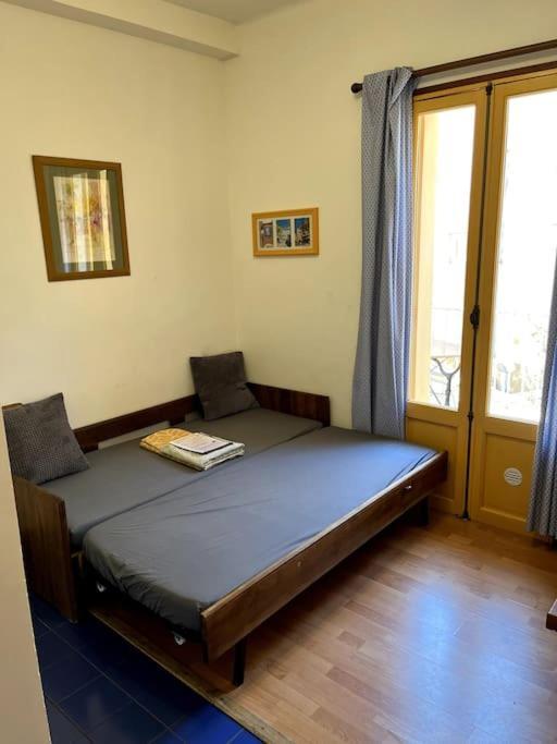 Studio Cv - Calme, Clair Avec Terrasse มงต์เปอลิเยร์ ภายนอก รูปภาพ